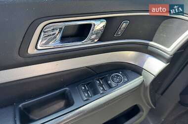 Внедорожник / Кроссовер Ford Explorer 2015 в Львове фото 15 Внедорожник / Кроссовер Ford Explorer 2015 в Львове
