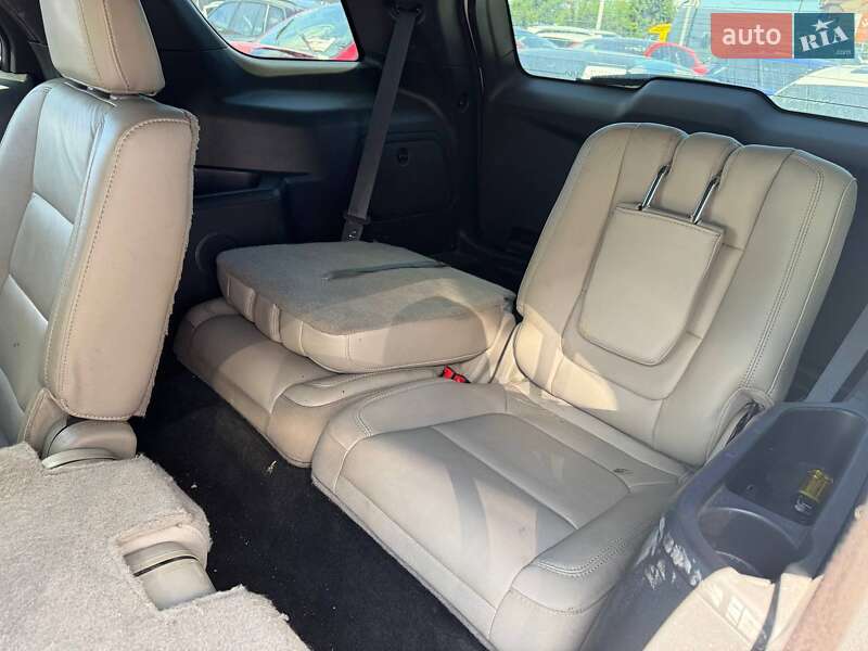 Внедорожник / Кроссовер Ford Explorer 2013 в Львове фото 17 Внедорожник / Кроссовер Ford Explorer 2013 в Львове