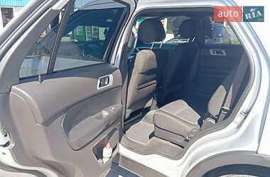 Внедорожник / Кроссовер Ford Explorer 2013 в 