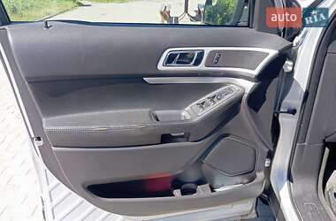 Внедорожник / Кроссовер Ford Explorer 2013 в 