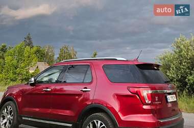 Позашляховик / Кросовер Ford Explorer 2018 в Житомирі