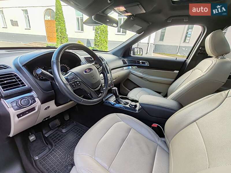 Внедорожник / Кроссовер Ford Explorer 2018 в Киеве