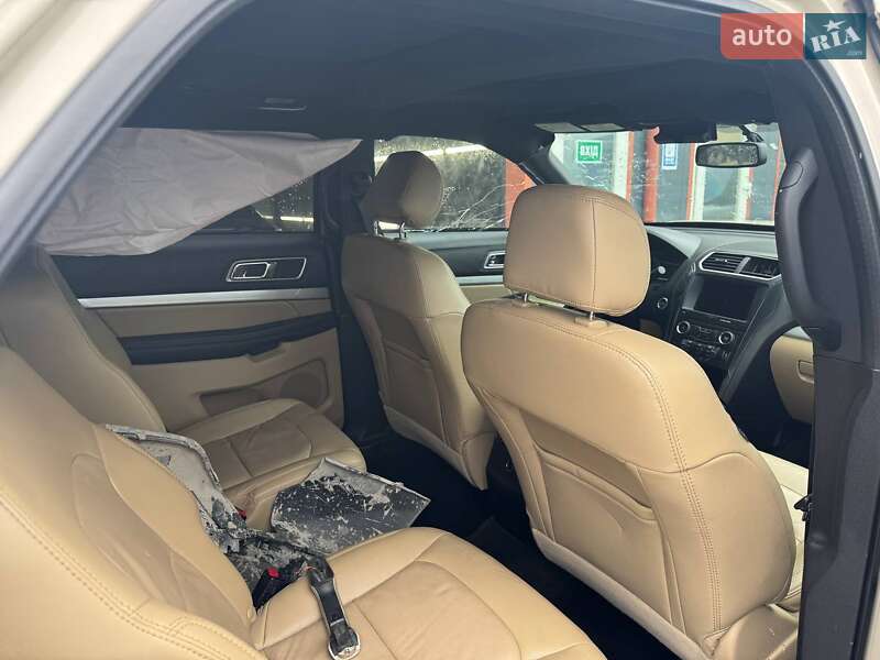 Внедорожник / Кроссовер Ford Explorer 2017 в Львове