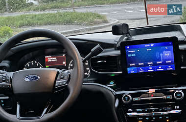 Внедорожник / Кроссовер Ford Explorer 2022 в 
