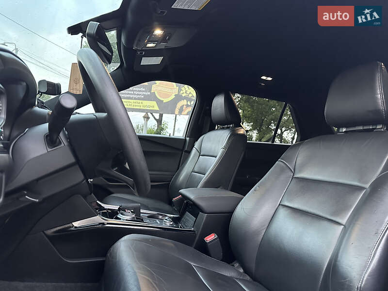 Внедорожник / Кроссовер Ford Explorer 2022 в Ровно