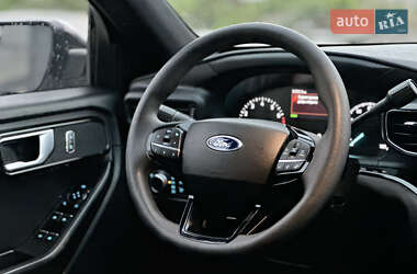 Внедорожник / Кроссовер Ford Explorer 2022 в 