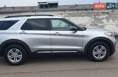Внедорожник / Кроссовер Ford Explorer 2022 в 