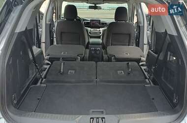 Внедорожник / Кроссовер Ford Explorer 2022 в 