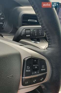 Внедорожник / Кроссовер Ford Explorer 2022 в 