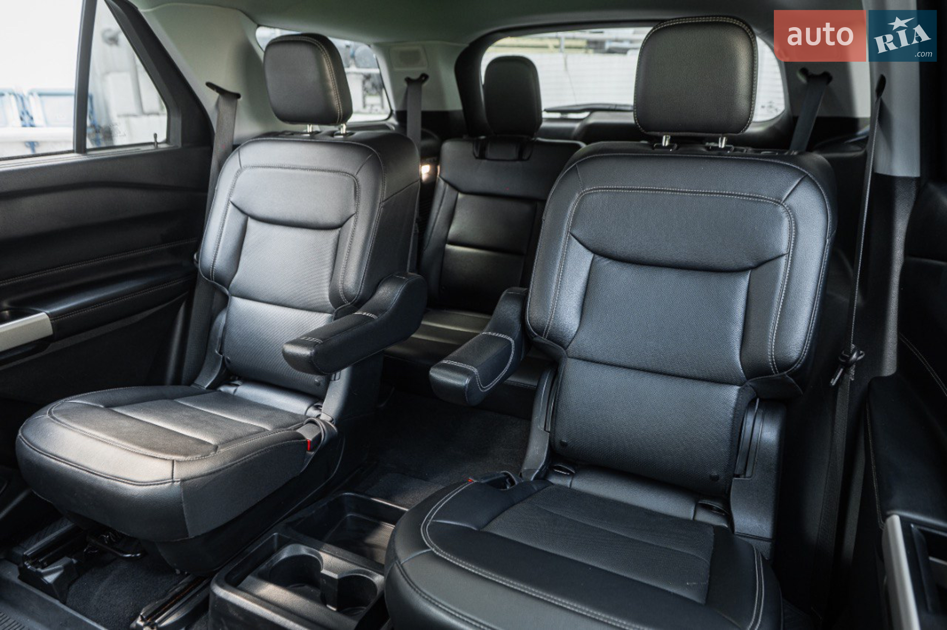 2021 Ford Explorer - мініатюра 64