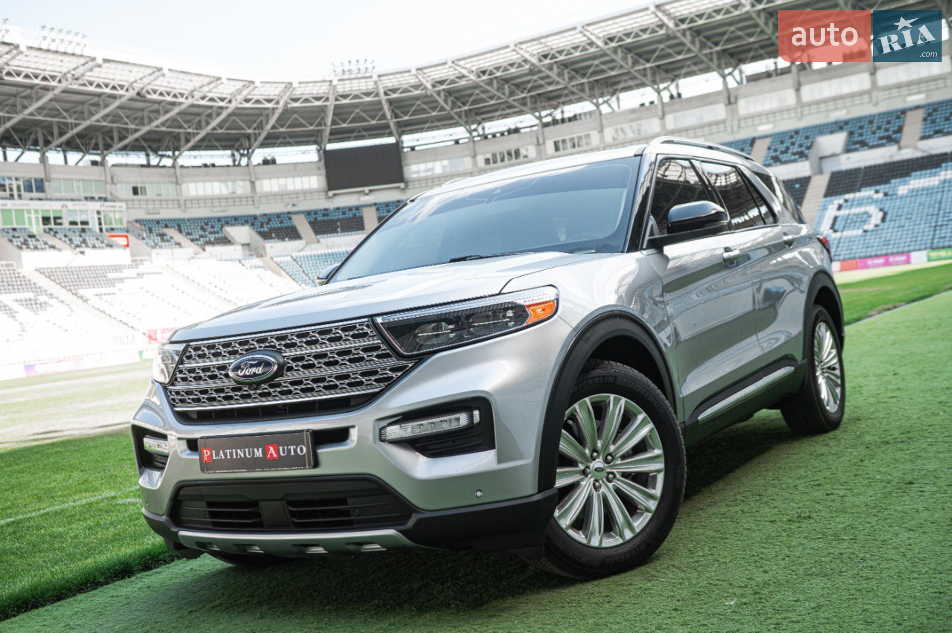 2021 Ford Explorer - мініатюра 9