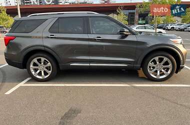 Внедорожник / Кроссовер Ford Explorer 2020 в 