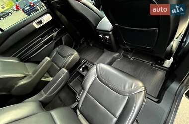 Внедорожник / Кроссовер Ford Explorer 2020 в 