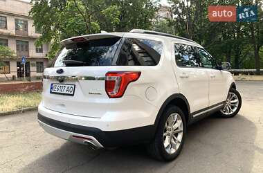 Внедорожник / Кроссовер Ford Explorer 2016 в 