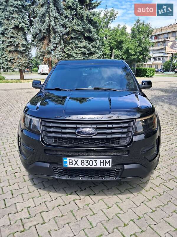 Внедорожник / Кроссовер Ford Explorer 2018 в Черновцах