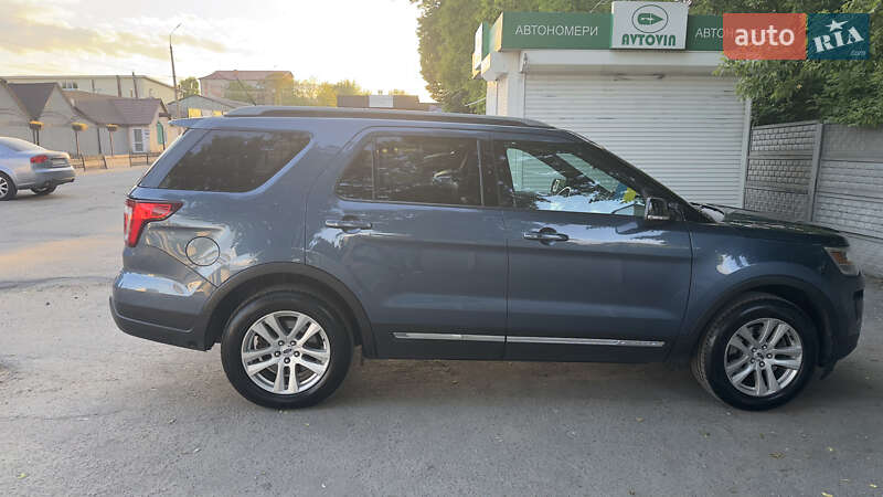 Внедорожник / Кроссовер Ford Explorer 2018 в Виннице