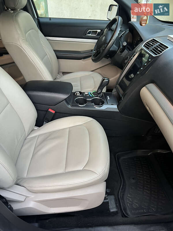 Внедорожник / Кроссовер Ford Explorer 2018 в Одессе