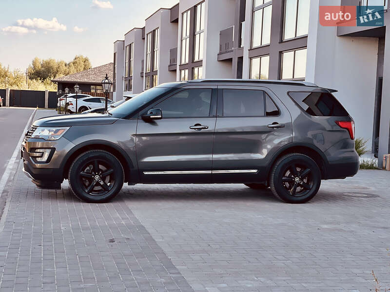 Внедорожник / Кроссовер Ford Explorer 2016 в Киеве фото 4 Внедорожник / Кроссовер Ford Explorer 2016 в Киеве