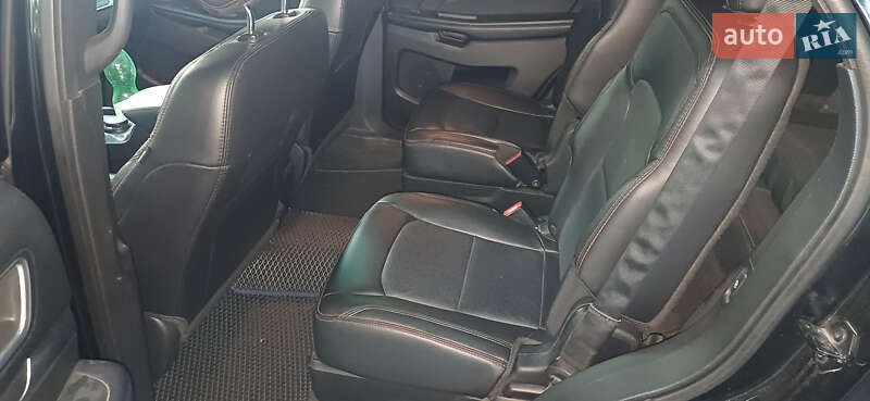 Позашляховик / Кросовер Ford Explorer 2017 в Дніпрі