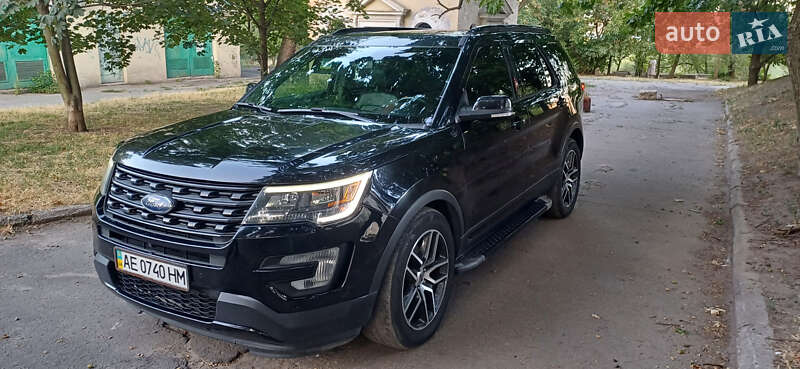 Позашляховик / Кросовер Ford Explorer 2017 в Дніпрі