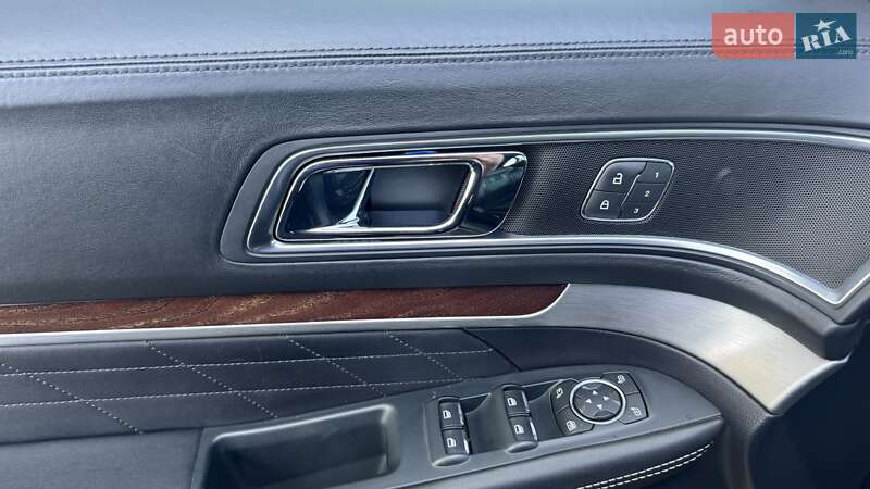 Внедорожник / Кроссовер Ford Explorer 2018 в Днепре