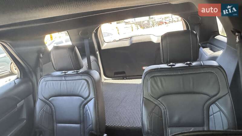 Позашляховик / Кросовер Ford Explorer 2018 в Дніпрі