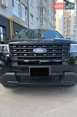Внедорожник / Кроссовер Ford Explorer 2016 в Ивано-Франковске