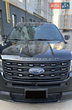 Внедорожник / Кроссовер Ford Explorer 2016 в Ивано-Франковске