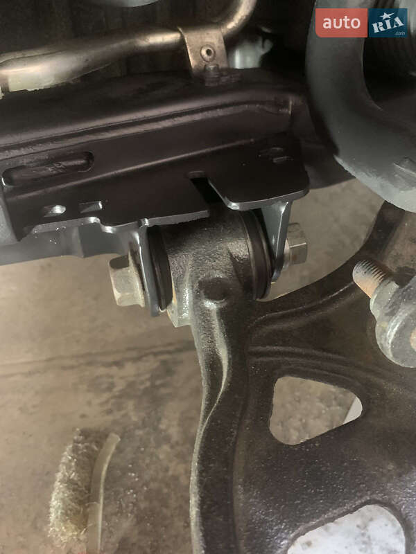 Позашляховик / Кросовер Ford Explorer 2016 в Івано-Франківську