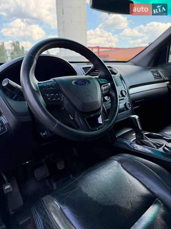 Внедорожник / Кроссовер Ford Explorer 2017 в Киеве