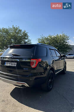 Позашляховик / Кросовер Ford Explorer 2016 в 