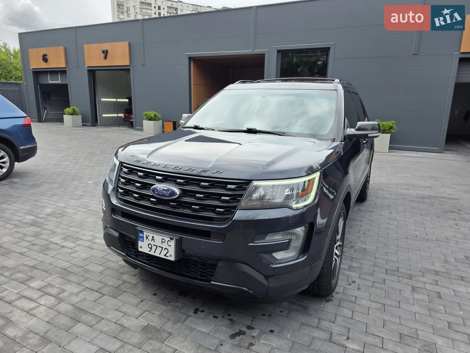 2016 Ford Explorer - мініатюра 3