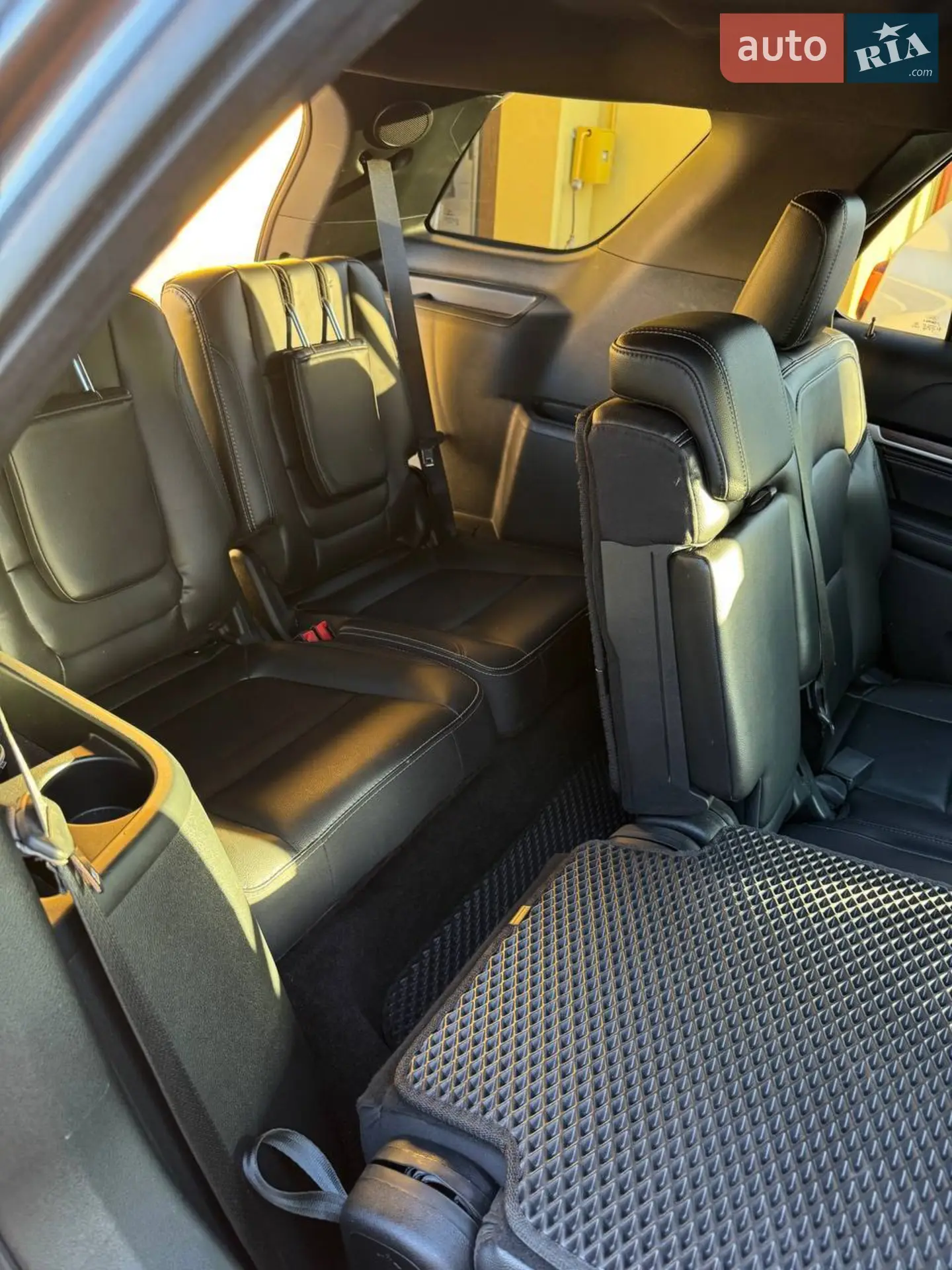 2018 Ford Explorer - мініатюра 30