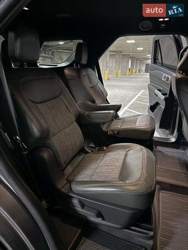 Внедорожник / Кроссовер Ford Explorer 2023 в Тернополе