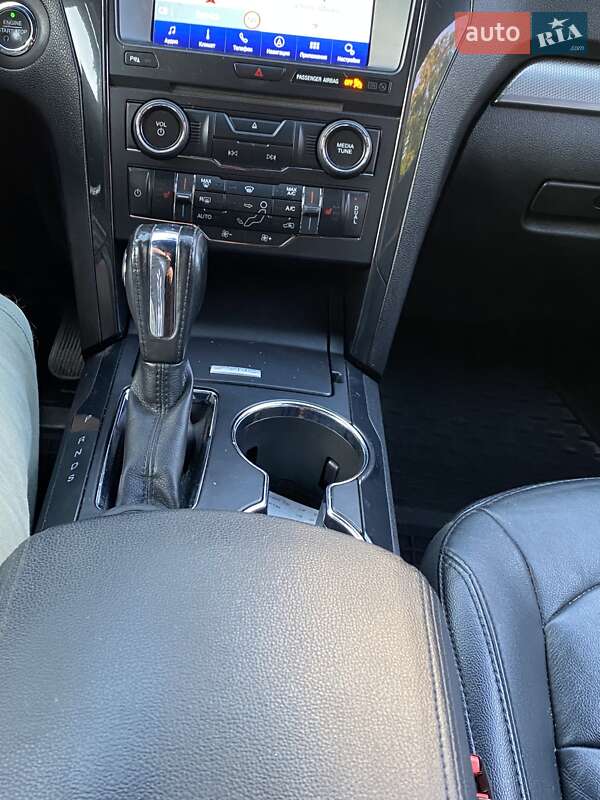 Позашляховик / Кросовер Ford Explorer 2018 в Одесі