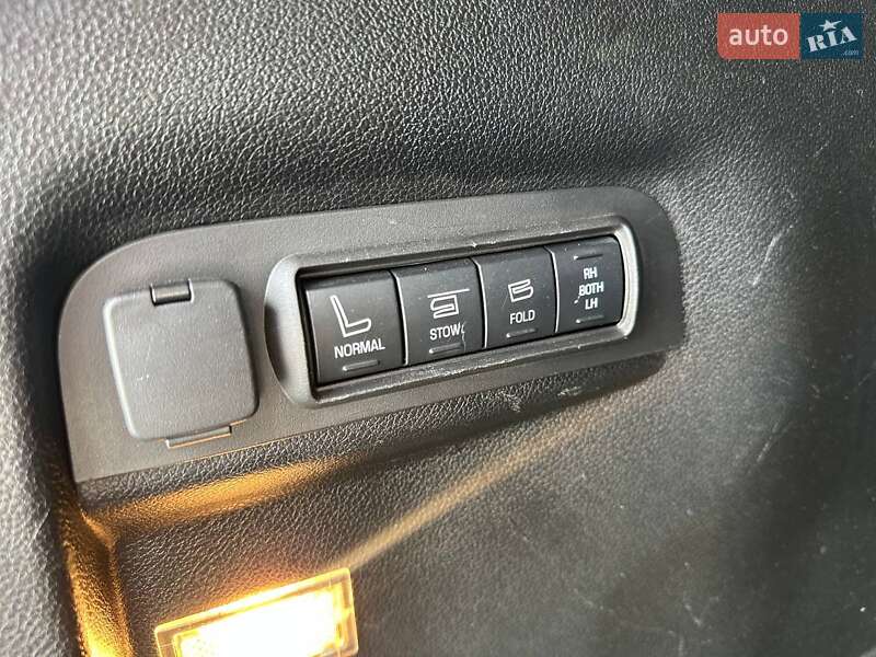 Внедорожник / Кроссовер Ford Explorer 2017 в Виннице