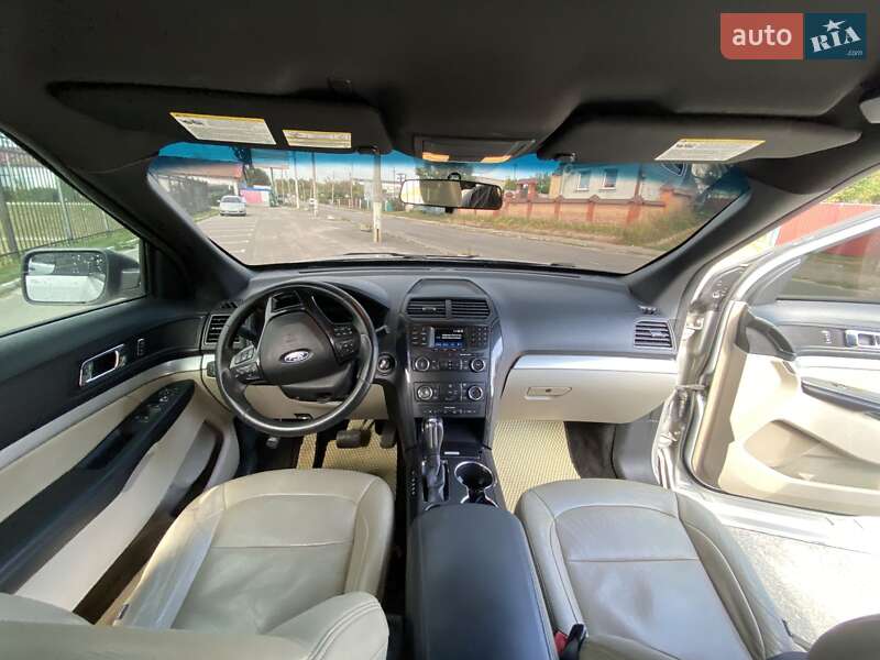 Внедорожник / Кроссовер Ford Explorer 2018 в Макарове