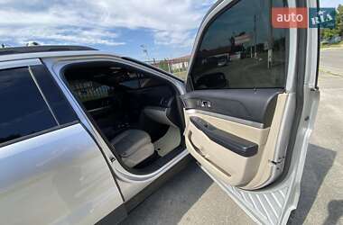Позашляховик / Кросовер Ford Explorer 2018 в 