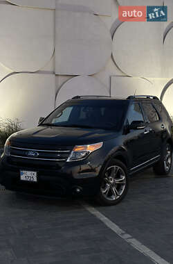 Позашляховик / Кросовер Ford Explorer 2015 в Луцьку