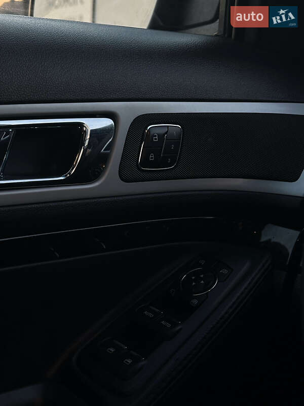 Позашляховик / Кросовер Ford Explorer 2015 в Луцьку фото 10 Позашляховик / Кросовер Ford Explorer 2015 в Луцьку