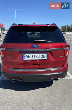 Внедорожник / Кроссовер Ford Explorer 2018 в 