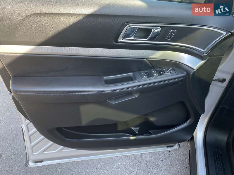 Позашляховик / Кросовер Ford Explorer 2017 в Ковелі фото 20 Позашляховик / Кросовер Ford Explorer 2017 в Ковелі
