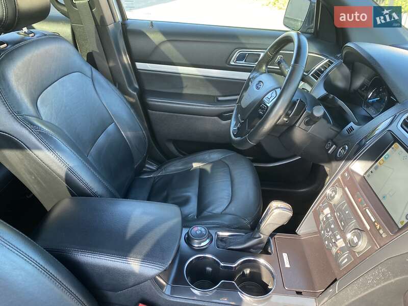 Позашляховик / Кросовер Ford Explorer 2017 в Ковелі фото 29 Позашляховик / Кросовер Ford Explorer 2017 в Ковелі