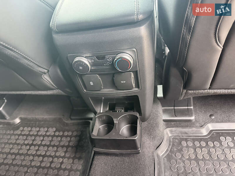 Позашляховик / Кросовер Ford Explorer 2022 в Стрию