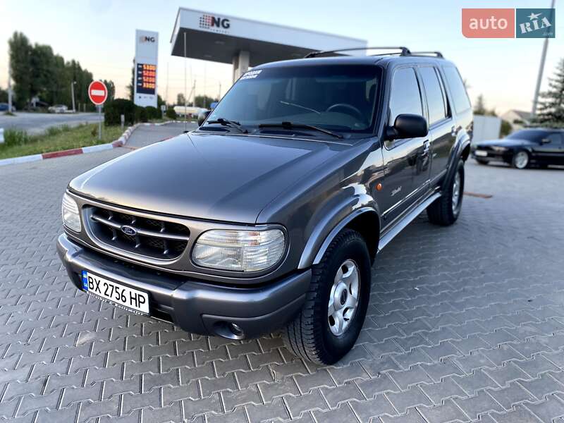 Ford Explorer 1999
