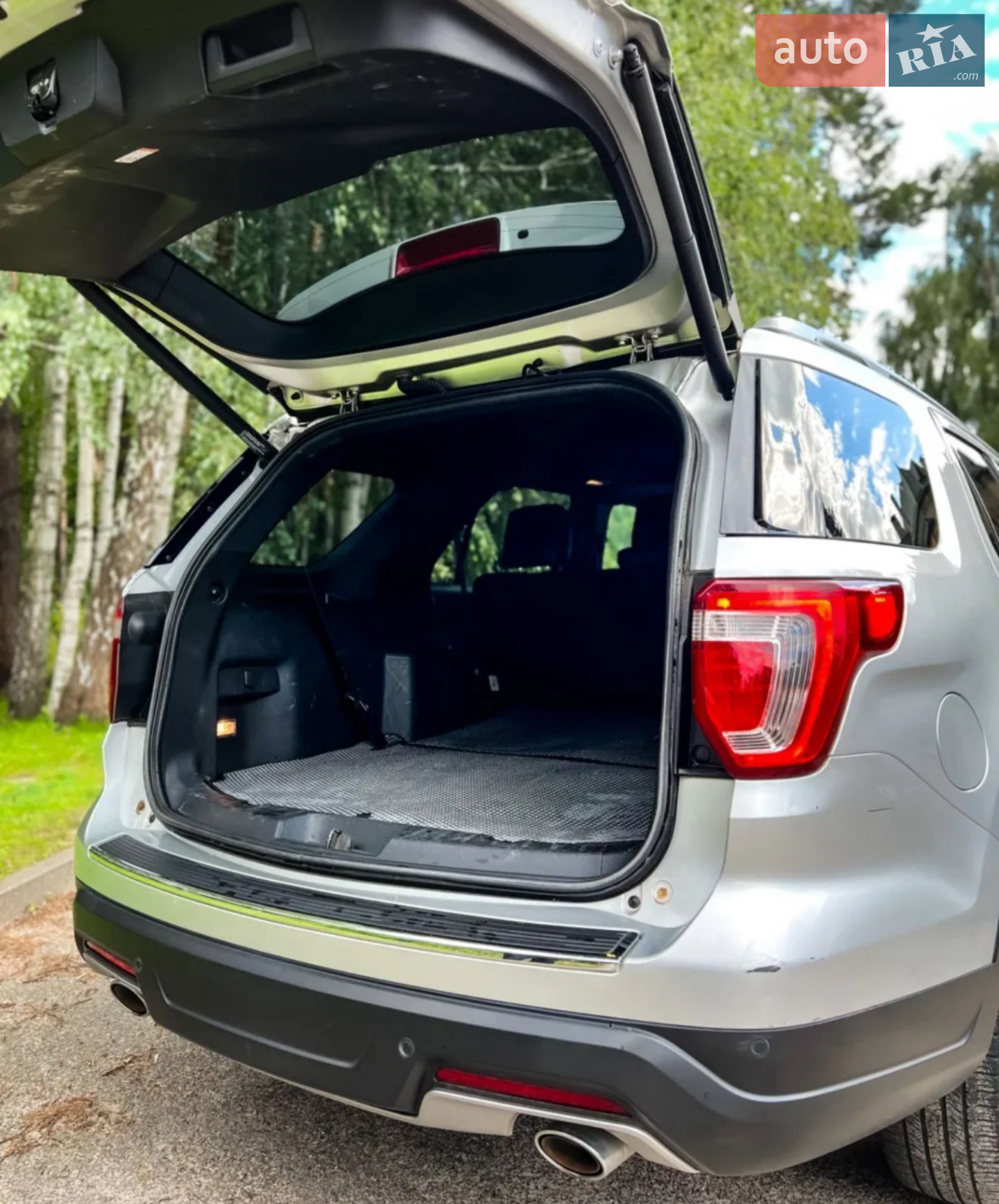 2018 Ford Explorer - мініатюра 6