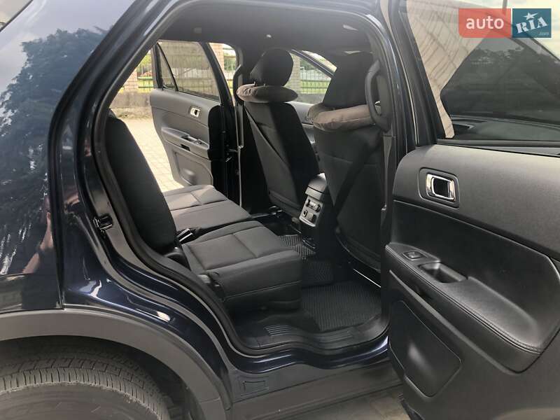 Внедорожник / Кроссовер Ford Explorer 2017 в Владимирце