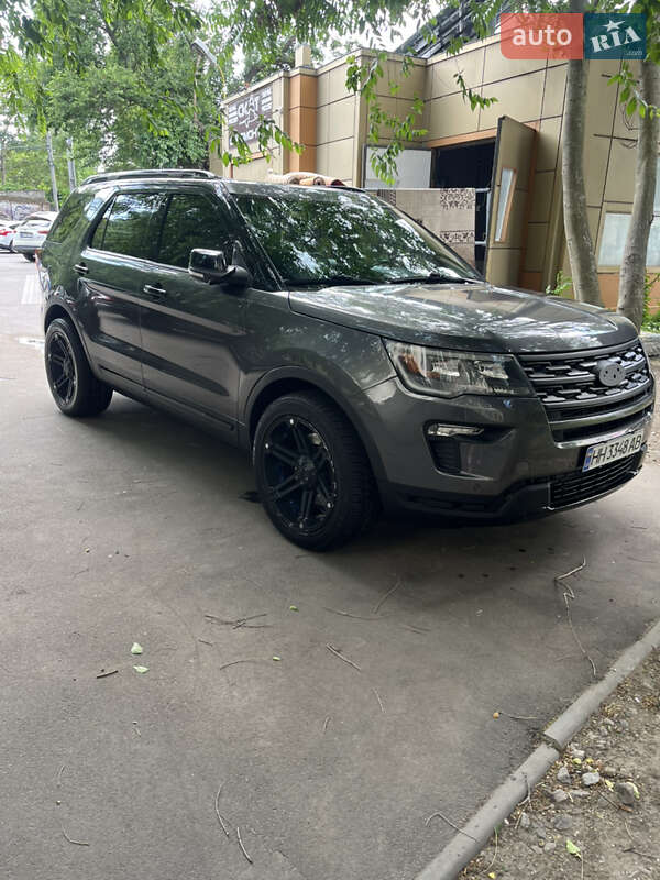 Позашляховик / Кросовер Ford Explorer 2018 в Одесі
