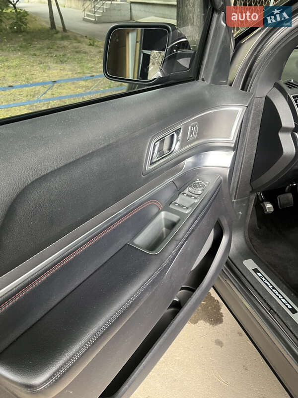 Позашляховик / Кросовер Ford Explorer 2018 в Одесі