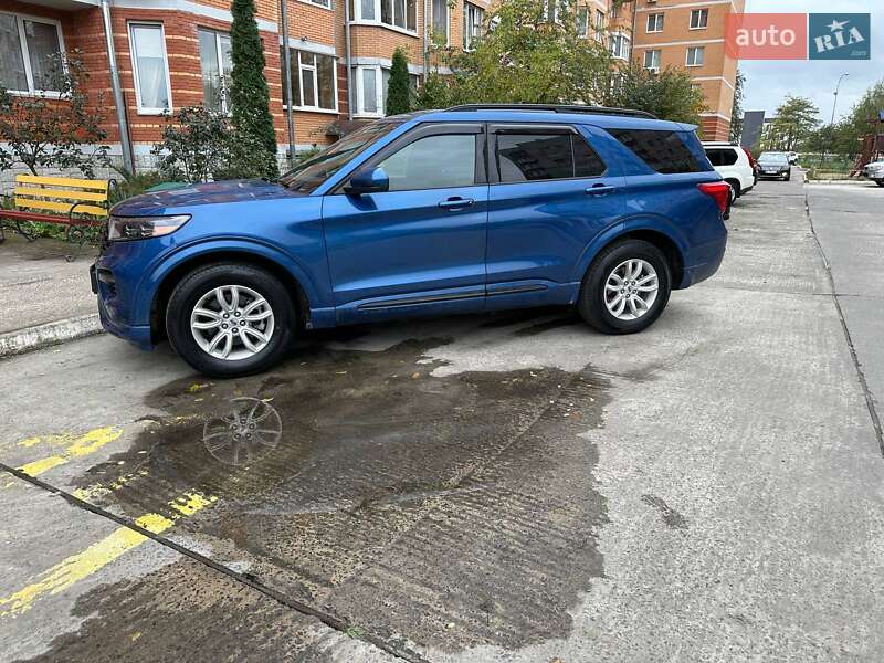 Позашляховик / Кросовер Ford Explorer 2020 в Вараші